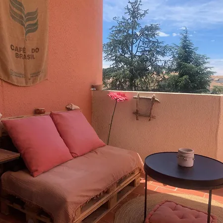 Апартаменты Moderne A Avec Terrasse, Parking Prive Et Acces Rapide A La - Fr-1-785-15 *
